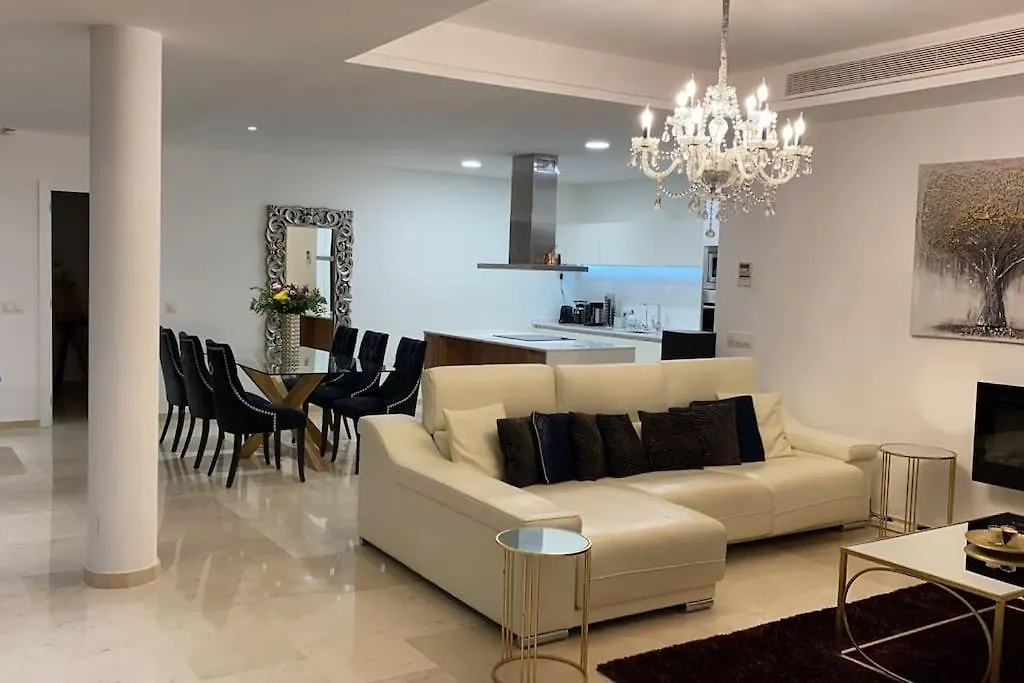 Villa Nairobi Estepona 0*,